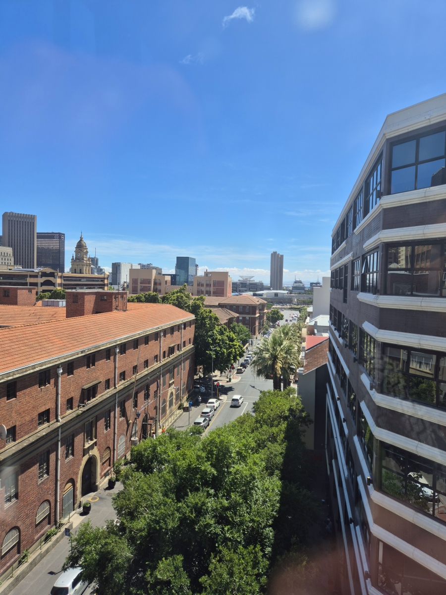 2 Bedroom Property for Sale in Cape Town City Centre Western Cape